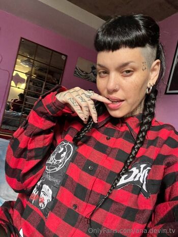 ana.devin.tv