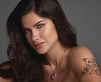 Andressa Suita