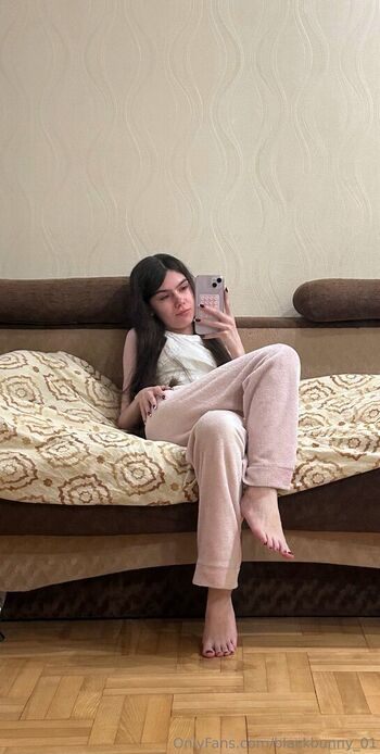 black_bunny1