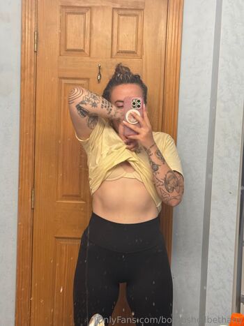 bombshellbethany