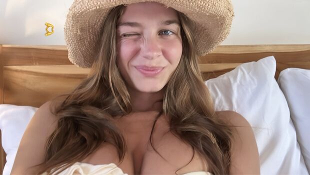 Chloe Campbell