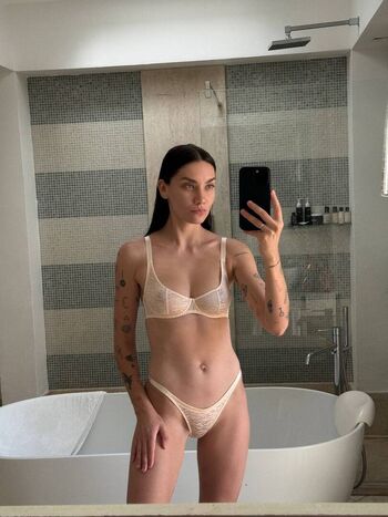 Diamond_april