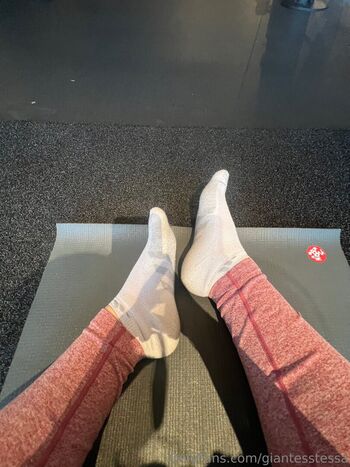 giantesstessa