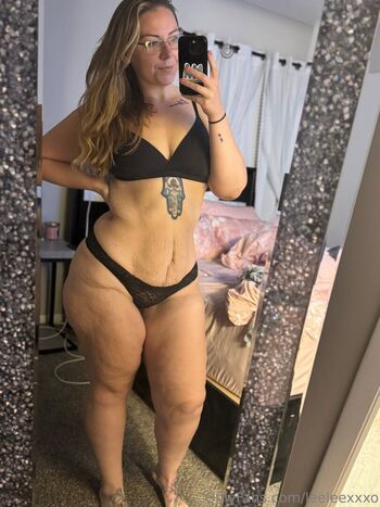 leeleexxxo