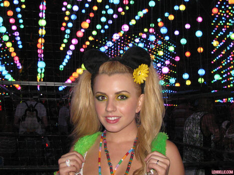 Lexi Belle