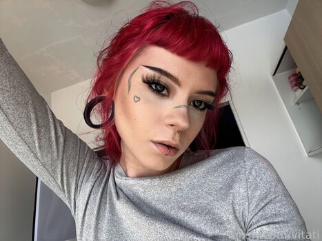Redhead Vi