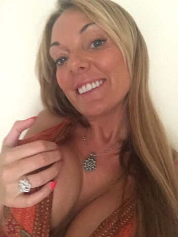 Stacey Saran