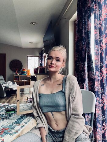 tattedblondie344