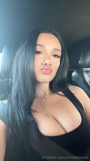Victorialeeann