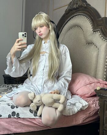 YourSmallDoll